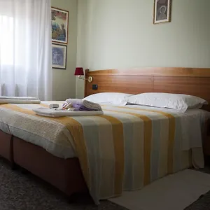 https://hotel-trieste.hotelinveneto.com